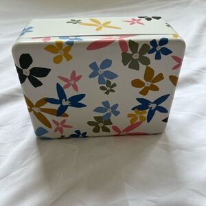 Floral Patterned Watch storage tin